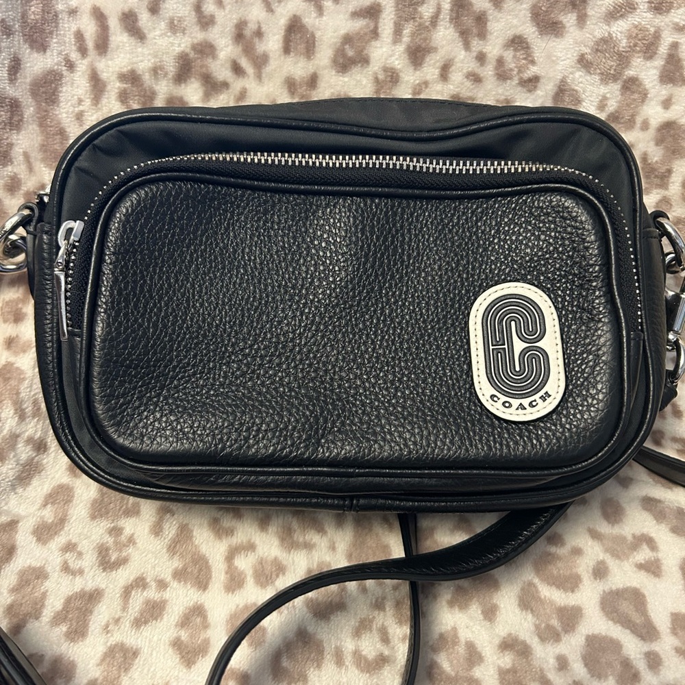 Coach Black Leather crossbody Bag